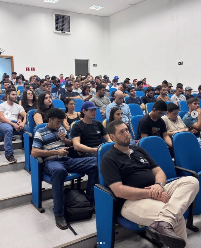 Iniciando o 8 Encontro Técnico Arborizar é Preciso